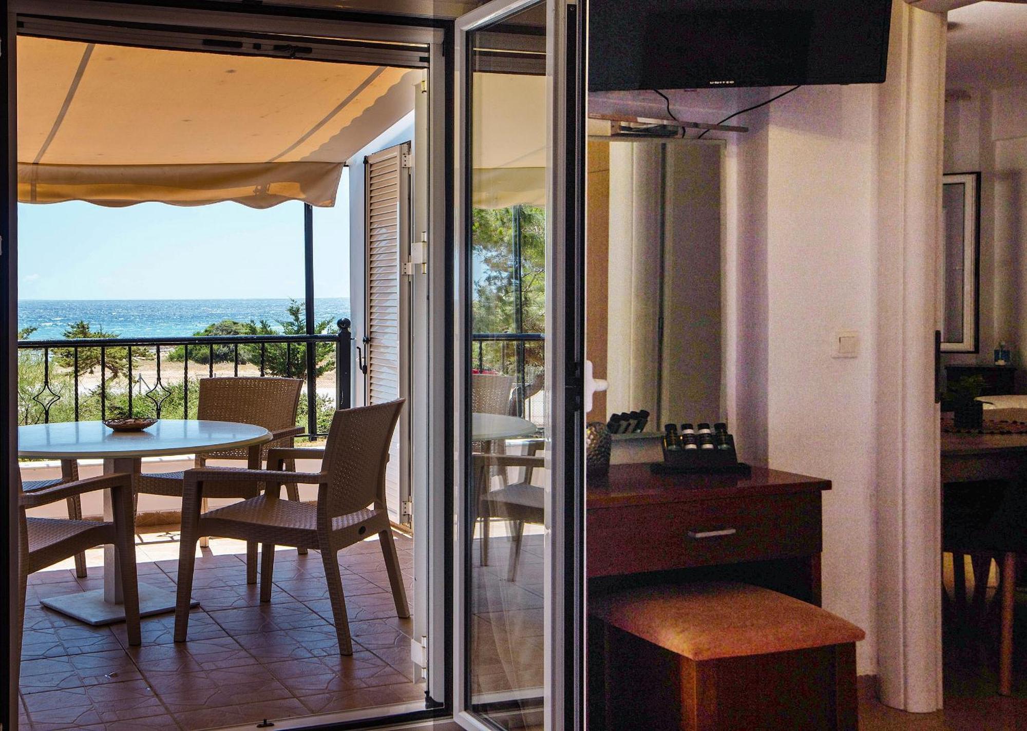 Romanos Beach Villas Dış mekan fotoğraf