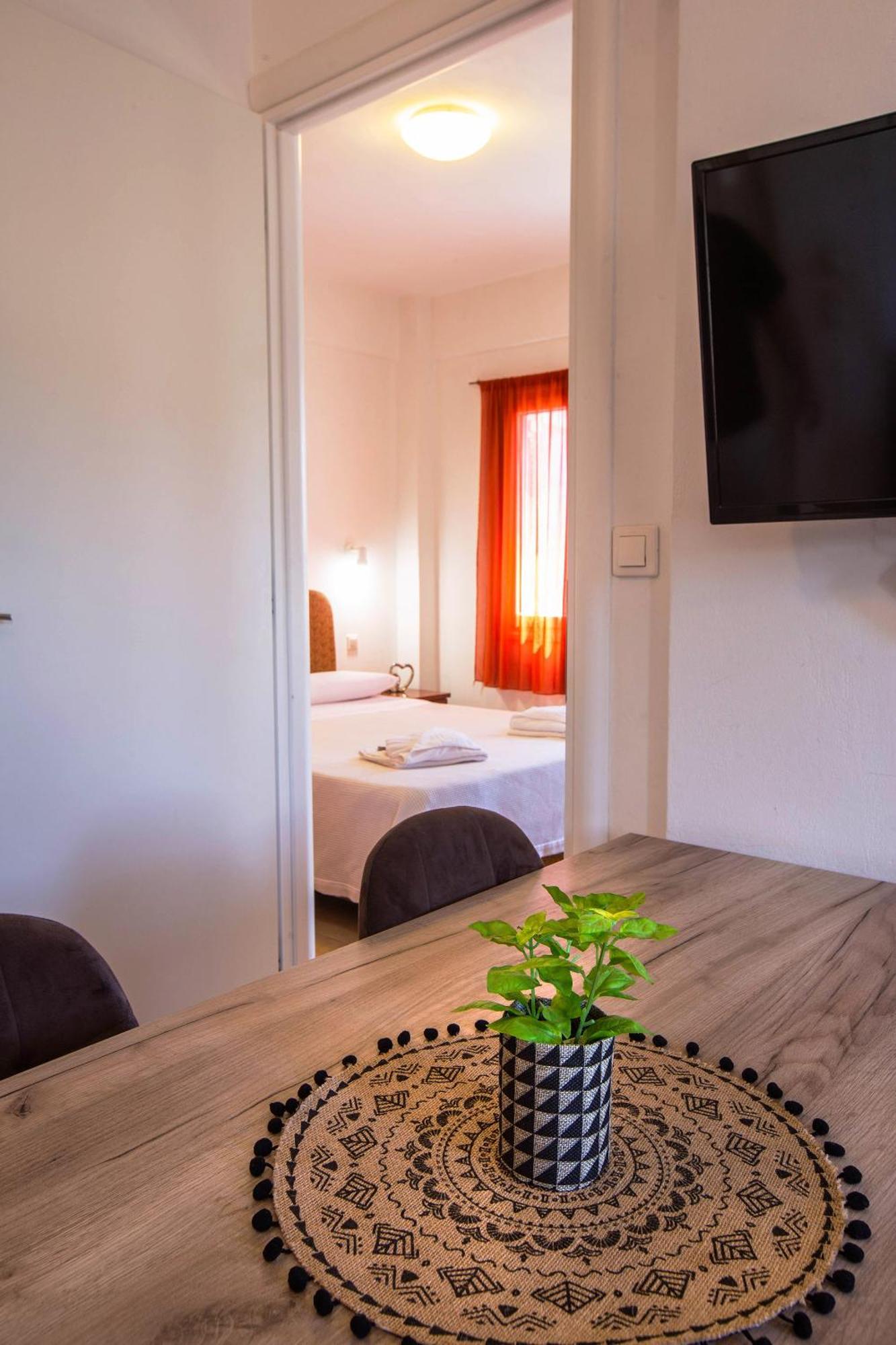 Romanos Beach Villas Dış mekan fotoğraf