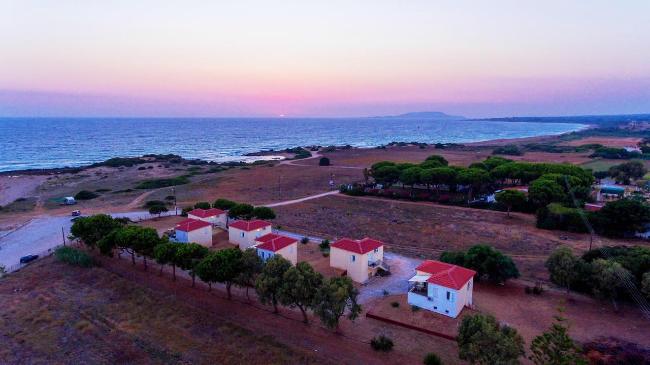 Romanos Beach Villas Dış mekan fotoğraf