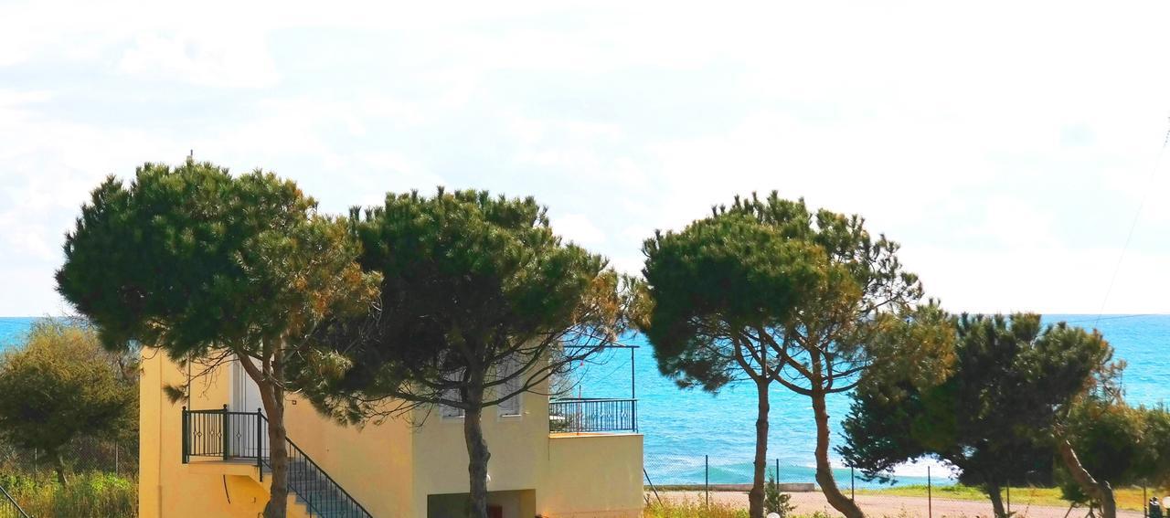 Romanos Beach Villas Dış mekan fotoğraf