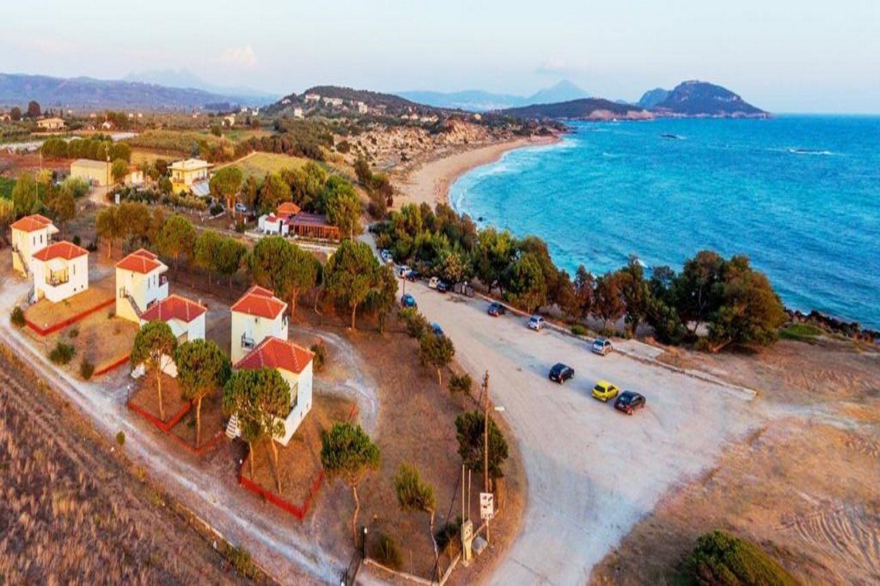 Romanos Beach Villas Dış mekan fotoğraf